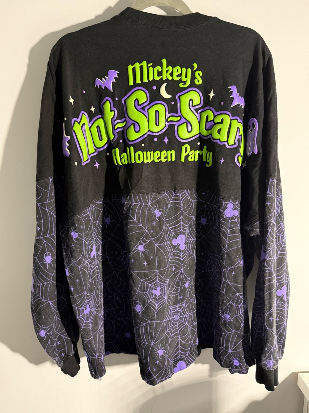 EUC Mickeys Not So Scary Halloween Spirit Jersey XXL glow in the dark 2023